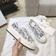 Christian Dior Flat Shoes